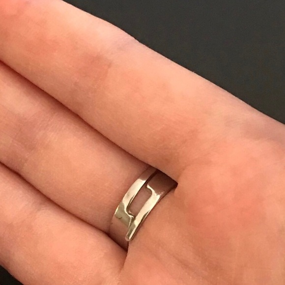 🇨🇦 Vivah Silver Tiger Ring w/ Crystals Size 6.5 - Picture 3 of 4